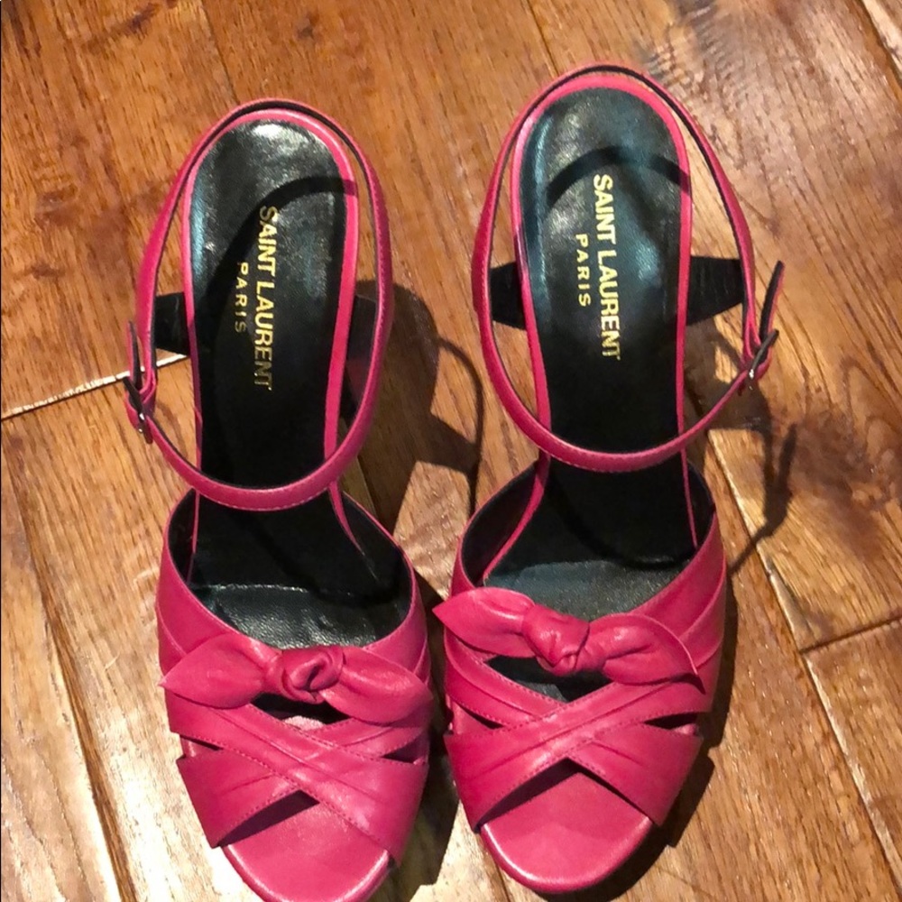 Yves Saint Laurent hi heels pink shoes barely used